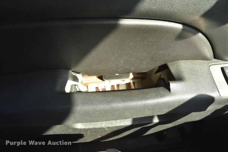 image for item L2566 2013 Chevrolet Tahoe Police SUV