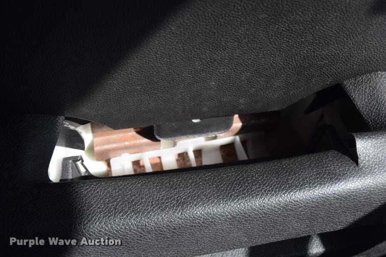 image for item L2566 2013 Chevrolet Tahoe Police SUV