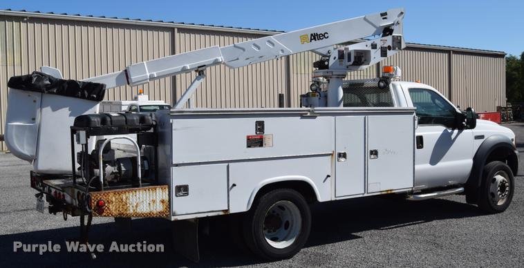 image for item L2567 2007 Ford F550 bucket truck
