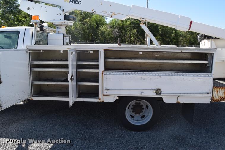 image for item L2567 2007 Ford F550 bucket truck