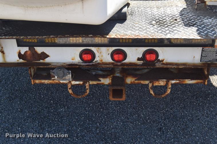 image for item L2567 2007 Ford F550 bucket truck
