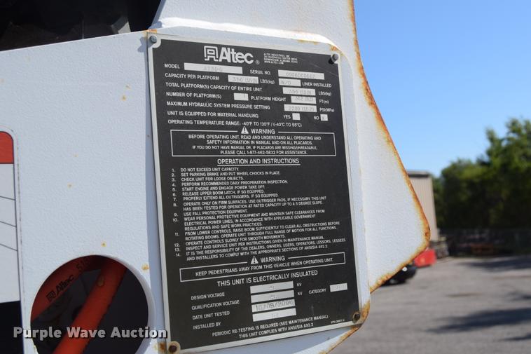 image for item L2567 2007 Ford F550 bucket truck