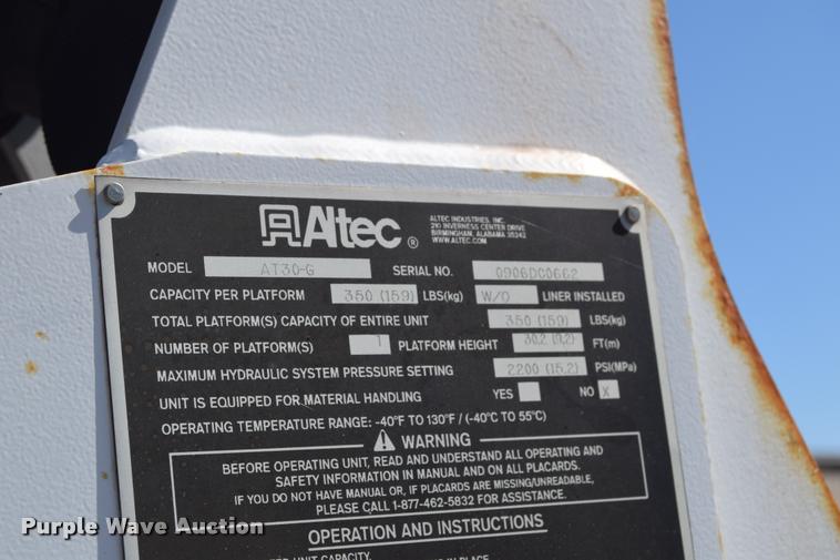 image for item L2567 2007 Ford F550 bucket truck