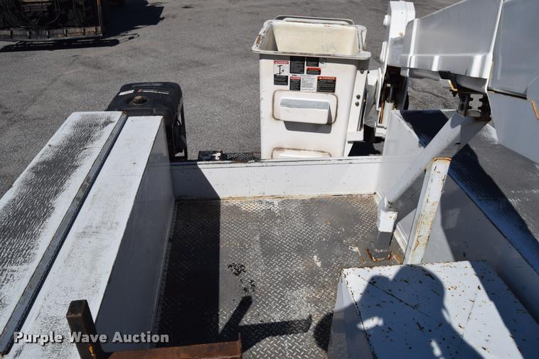 image for item L2567 2007 Ford F550 bucket truck