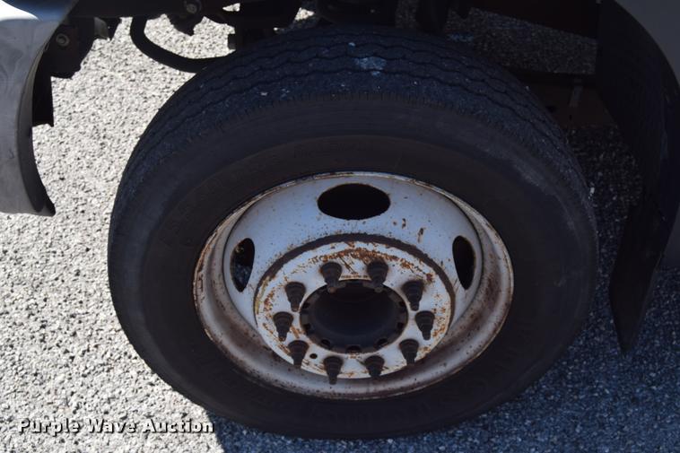 image for item L2567 2007 Ford F550 bucket truck