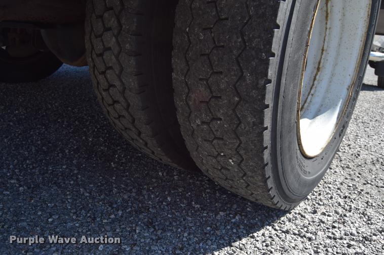 image for item L2567 2007 Ford F550 bucket truck