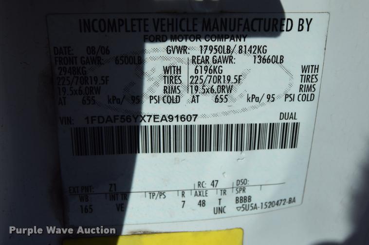 image for item L2567 2007 Ford F550 bucket truck