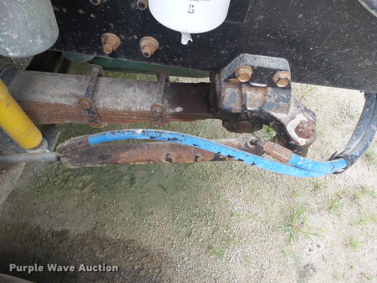 image for item L5522 1992 Volvo WG64 dump truck