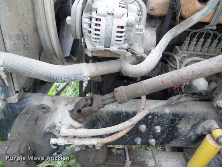 image for item L5523 1992 Volvo WG64 dump truck