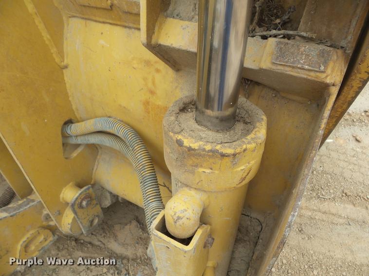 image for item L6964 2002 Caterpillar 953C track loader