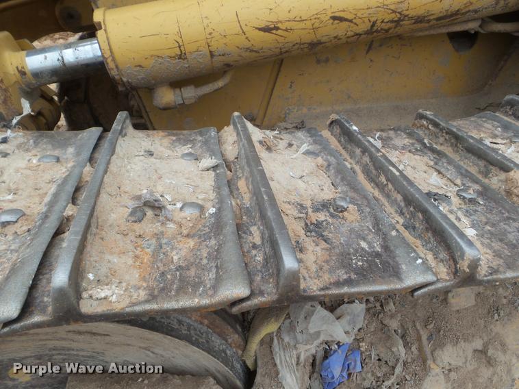 image for item L6964 2002 Caterpillar 953C track loader