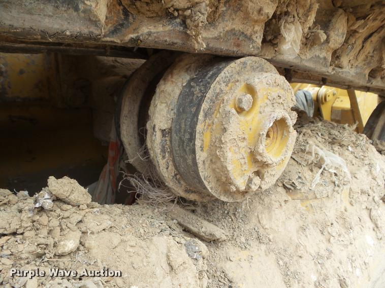 image for item L6964 2002 Caterpillar 953C track loader