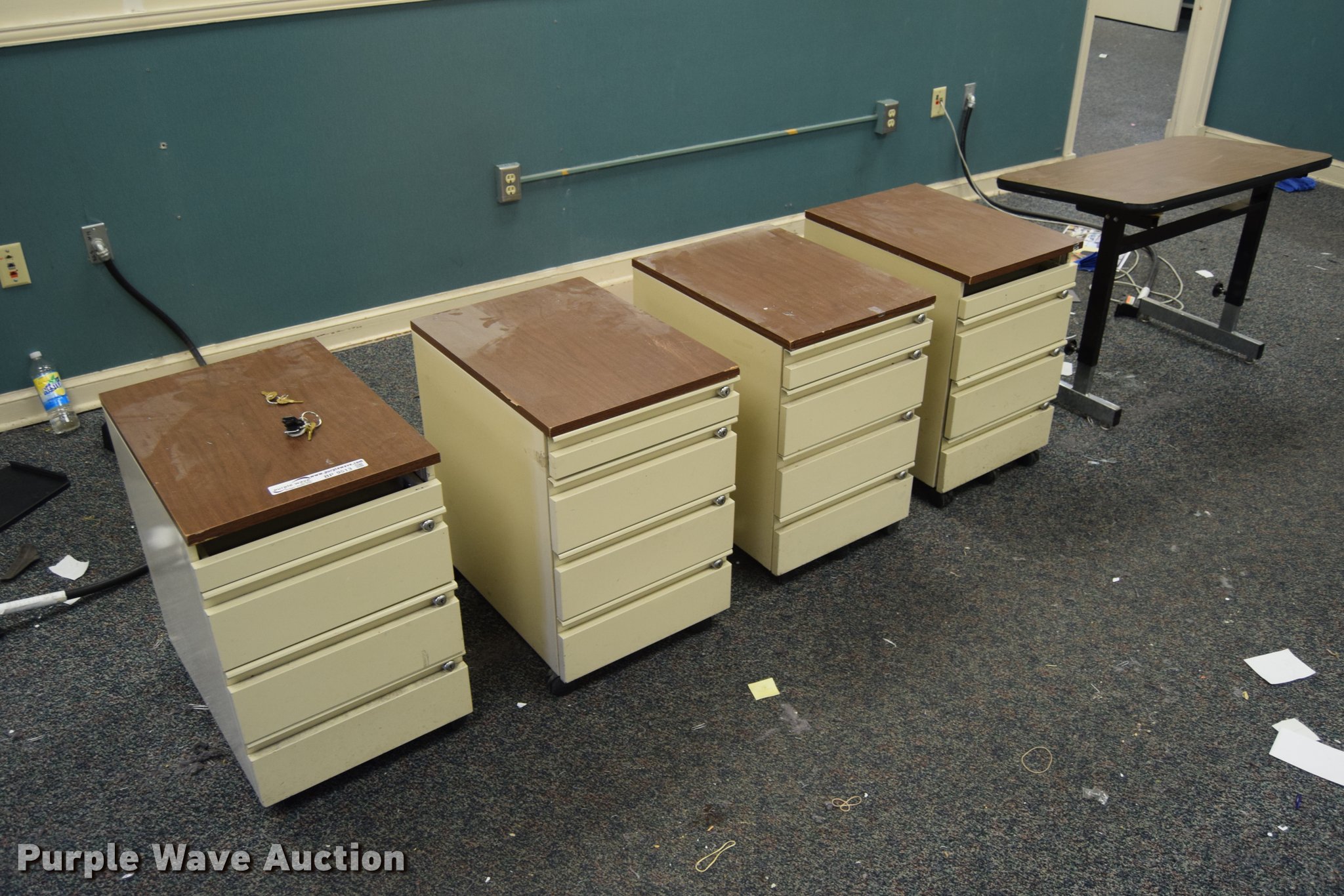 Office furniture in Wichita, KS Item BP9513 sold Purple Wave