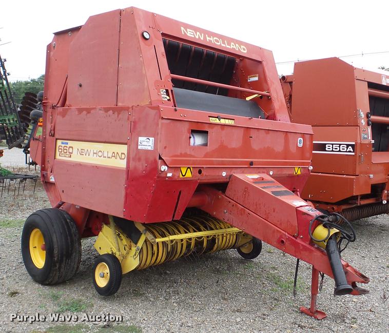 image for item DA2842 1995 New Holland 660 round baler