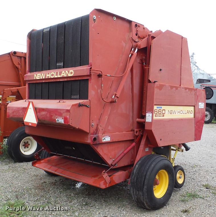 image for item DA2842 1995 New Holland 660 round baler