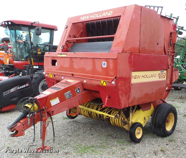 image for item DA2842 1995 New Holland 660 round baler