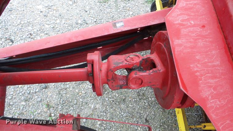 image for item DA2842 1995 New Holland 660 round baler