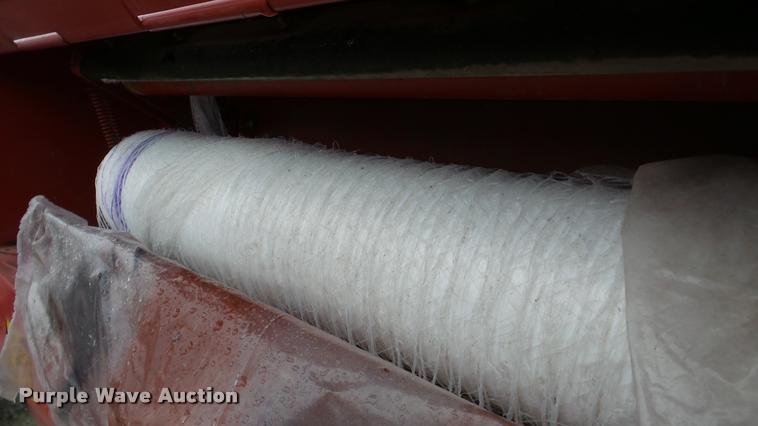 image for item DA2842 1995 New Holland 660 round baler