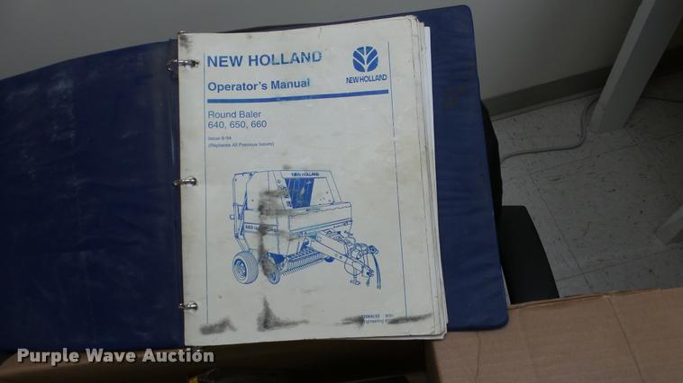 image for item DA2842 1995 New Holland 660 round baler