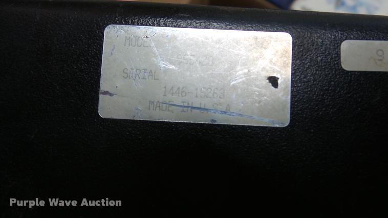 image for item DA2842 1995 New Holland 660 round baler