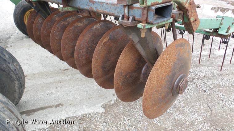 image for item DA2847 John Deere 331 disk
