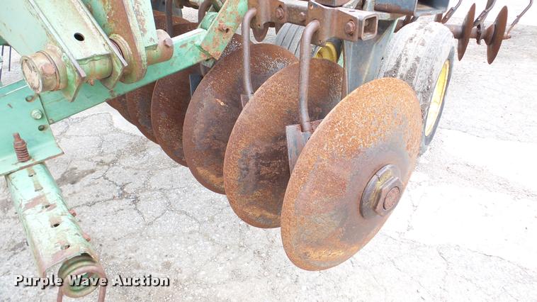 image for item DA2847 John Deere 331 disk