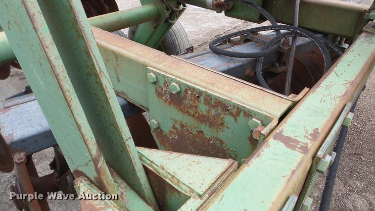 image for item DA2847 John Deere 331 disk