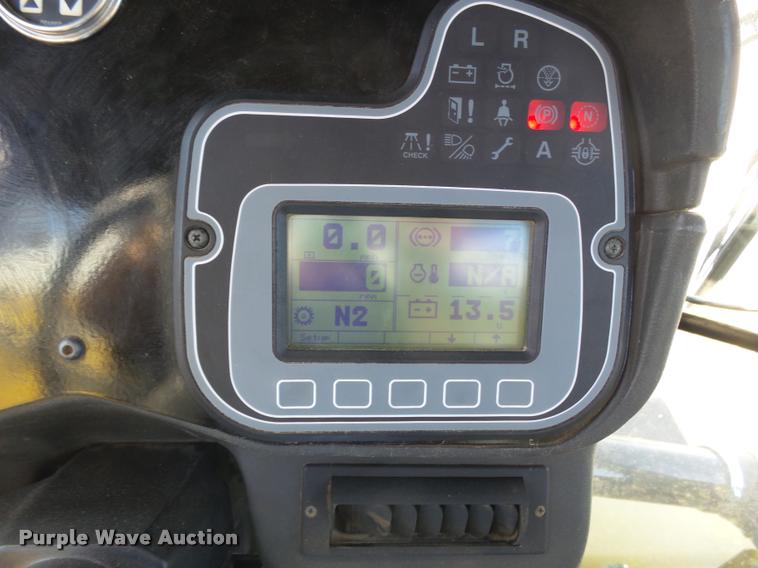 image for item DA4524 2003 Ag-Chem TerraGator 8104 self-propelled applicator