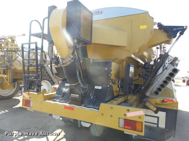 image for item DA4524 2003 Ag-Chem TerraGator 8104 self-propelled applicator