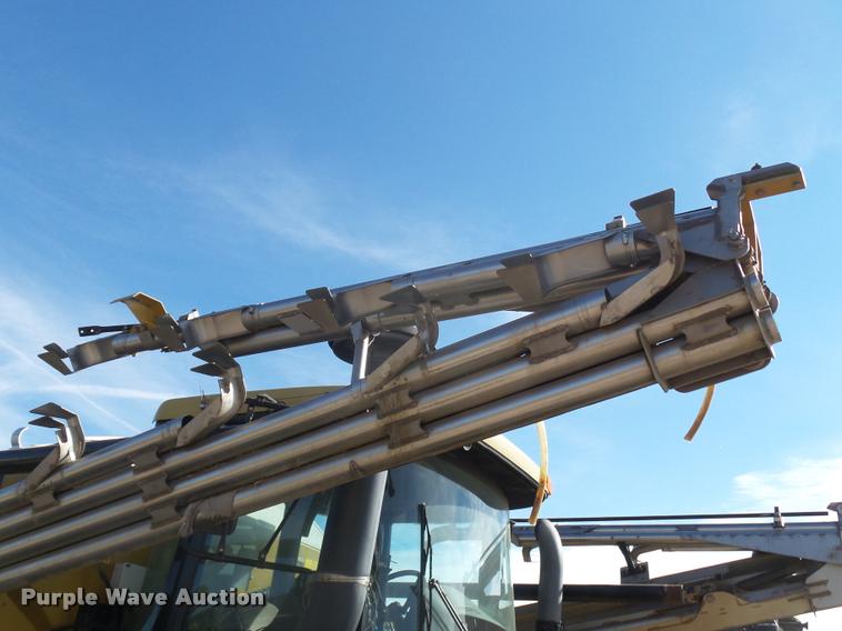 image for item DA4524 2003 Ag-Chem TerraGator 8104 self-propelled applicator