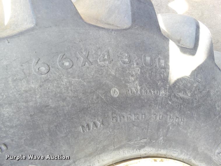 image for item DA4524 2003 Ag-Chem TerraGator 8104 self-propelled applicator