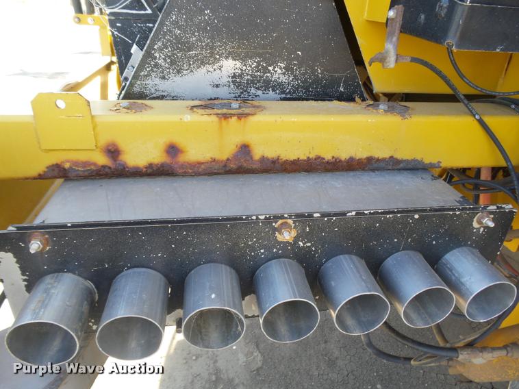 image for item DA4524 2003 Ag-Chem TerraGator 8104 self-propelled applicator