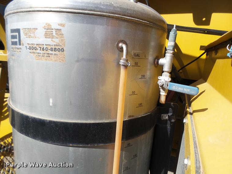 image for item DA4524 2003 Ag-Chem TerraGator 8104 self-propelled applicator