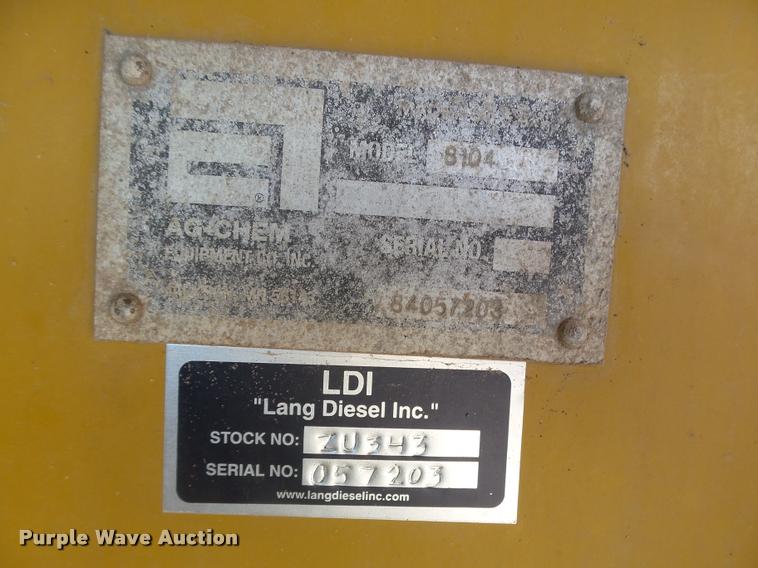 image for item DA4524 2003 Ag-Chem TerraGator 8104 self-propelled applicator