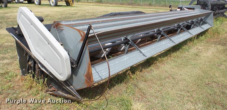 image for item DA8796 Gleaner 400-25 platform head