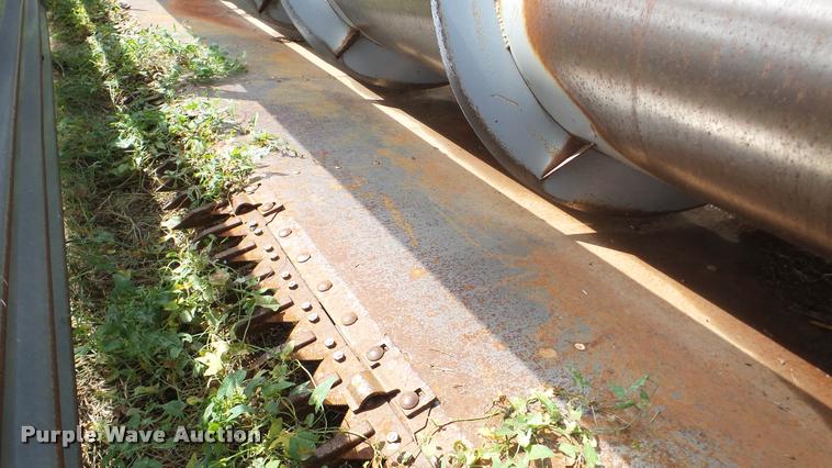 image for item DA8796 Gleaner 400-25 platform head