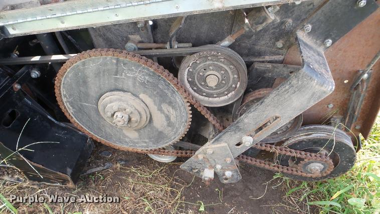 image for item DA8796 Gleaner 400-25 platform head