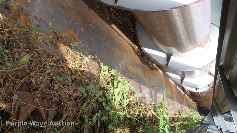 image for item DA8796 Gleaner 400-25 platform head