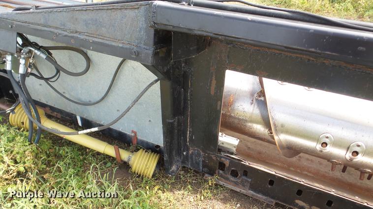 image for item DA8796 Gleaner 400-25 platform head