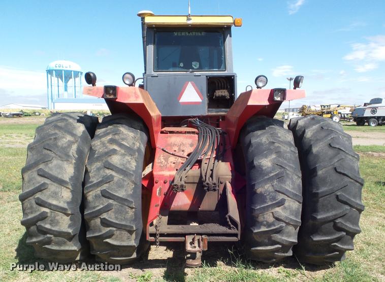 image for item DB3500 1978 Versatile 875 4WD tractor