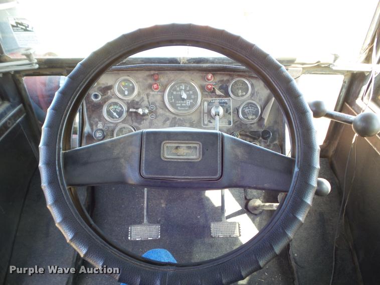 image for item DB3500 1978 Versatile 875 4WD tractor