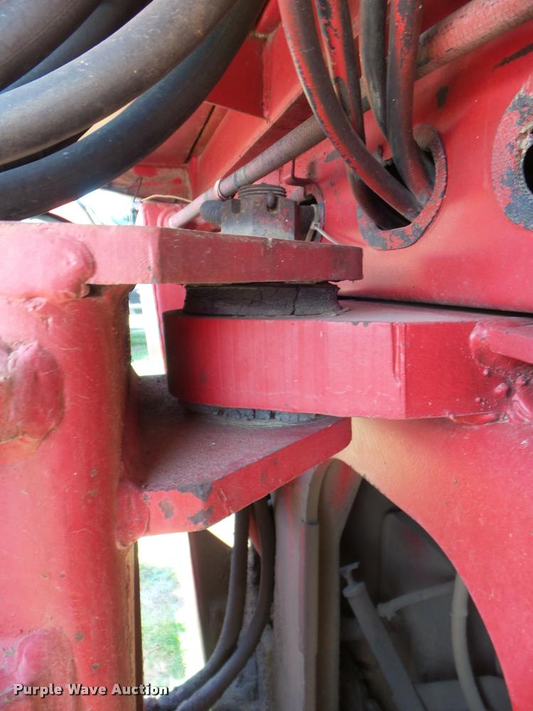 image for item DB3500 1978 Versatile 875 4WD tractor