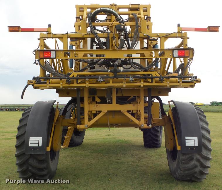image for item DB3521 2009 Ag-Chem RoGator 1286C self-propelled sprayer