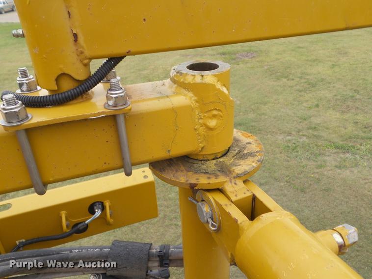 image for item DB3521 2009 Ag-Chem RoGator 1286C self-propelled sprayer