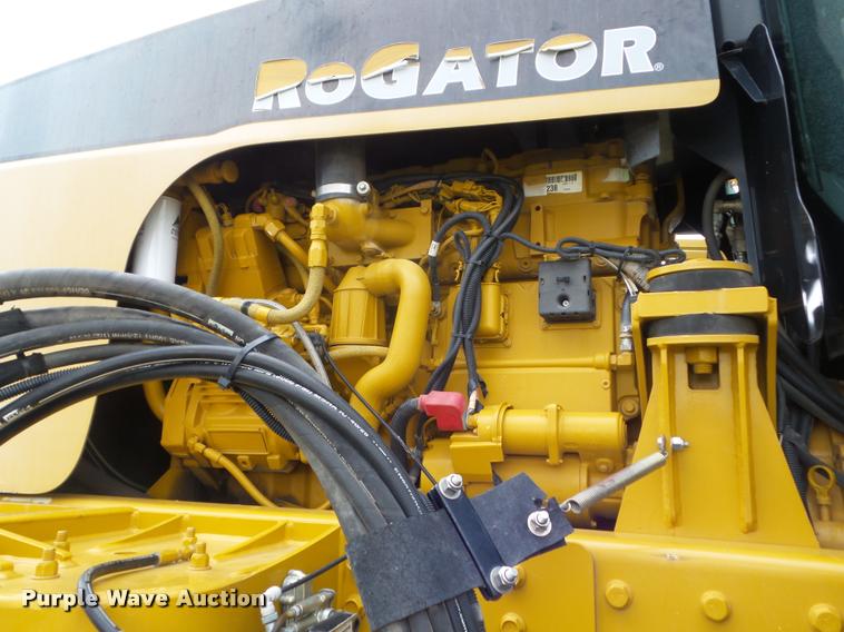 image for item DB3521 2009 Ag-Chem RoGator 1286C self-propelled sprayer