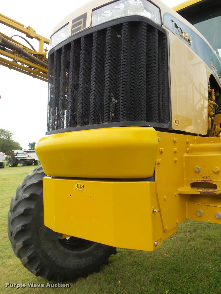 image for item DB3521 2009 Ag-Chem RoGator 1286C self-propelled sprayer