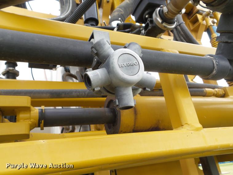 image for item DB3521 2009 Ag-Chem RoGator 1286C self-propelled sprayer