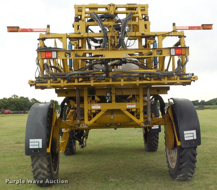 image for item DB3522 2009 Ag-Chem RoGator 1084SSC self-propelled sprayer