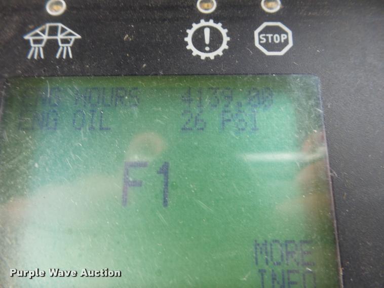 image for item DB3522 2009 Ag-Chem RoGator 1084SSC self-propelled sprayer