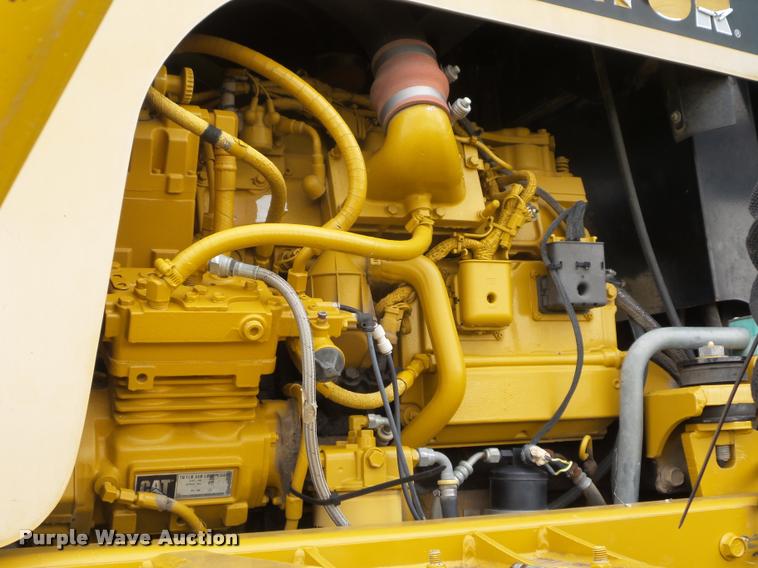 image for item DB3522 2009 Ag-Chem RoGator 1084SSC self-propelled sprayer